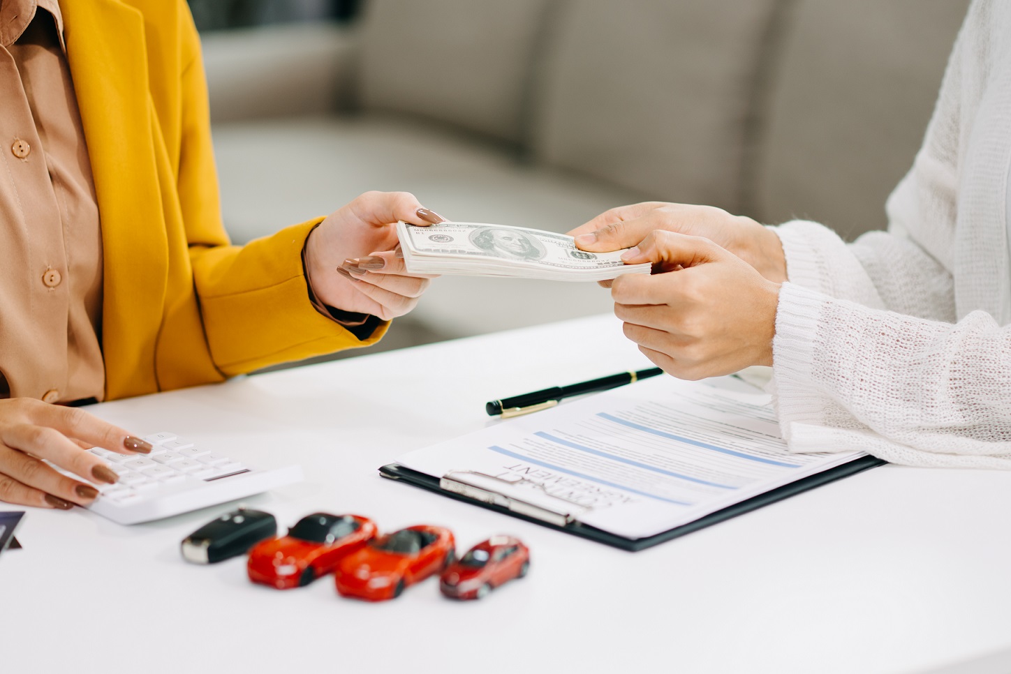 Auto insurance discounts to check